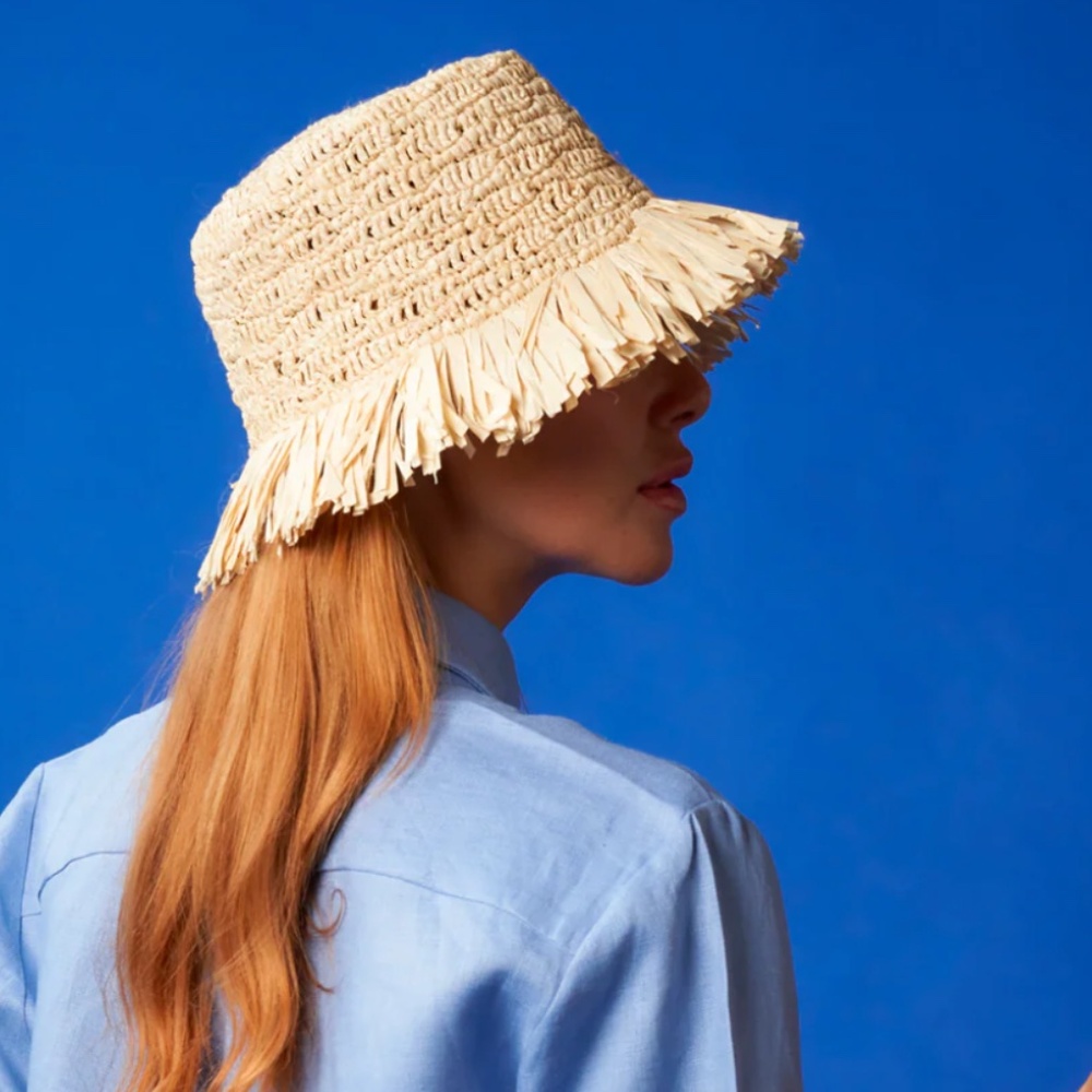 NWT Artesano Isola Fringe Bucket Hat - Picture 3 of 3
